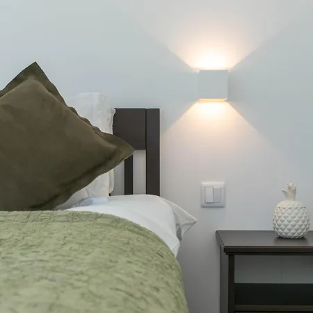 Mustique * Mexilhoeira Grande